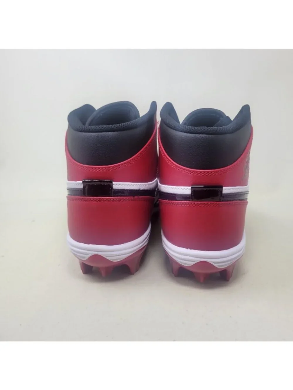 Nike Air Jordan 1 Mid TD Cleat 'Bred Toe’ Men’s Size 10.5 FJ6805-601